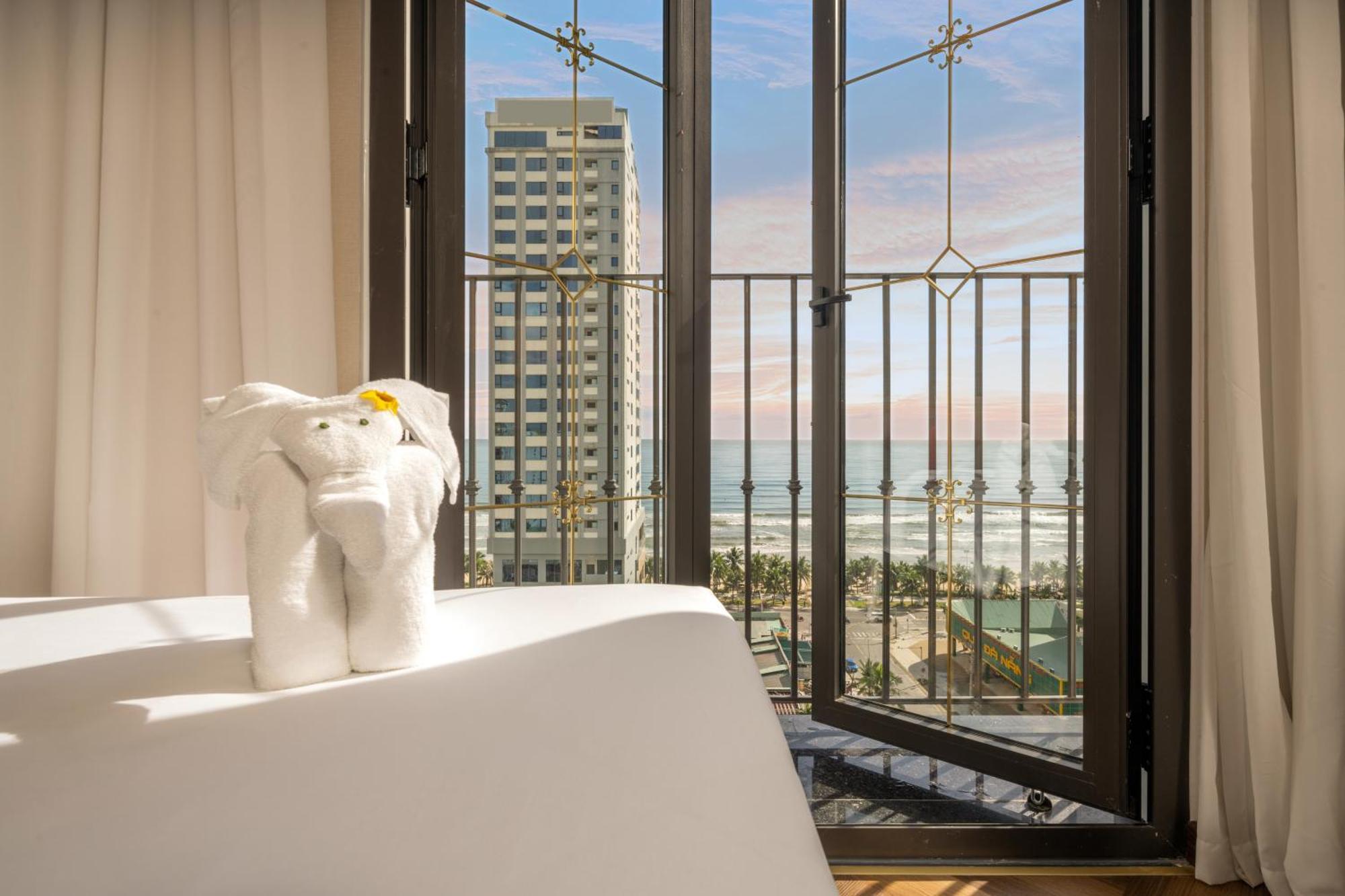 Golden Lotus Luxury Hotel Danang - Complimentary Daily Afternoon Tea Exteriér fotografie