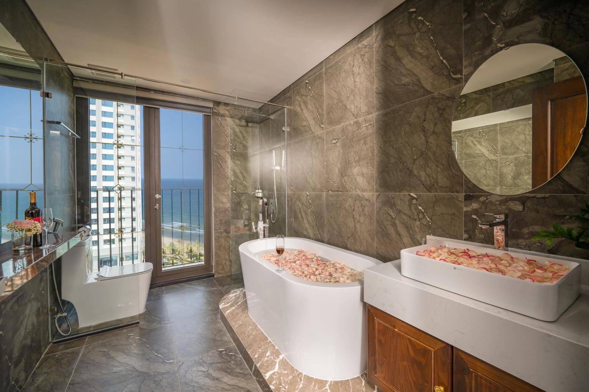Golden Lotus Luxury Hotel Danang - Complimentary Daily Afternoon Tea Exteriér fotografie